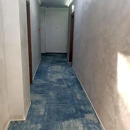Aquamarine