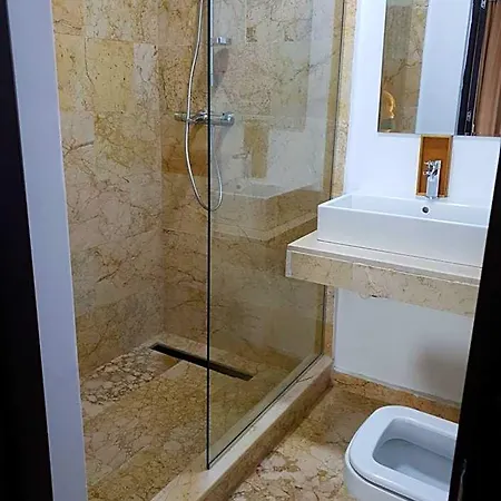 Aquamarine 3*