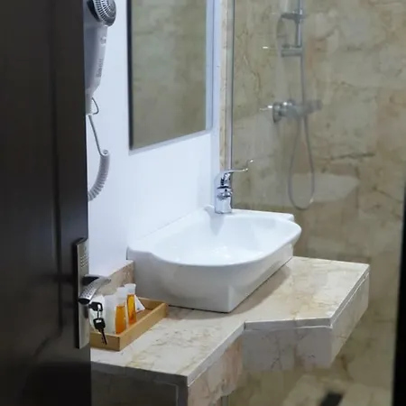 Aquamarine Hotel