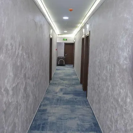 Aquamarine Hotel 3*