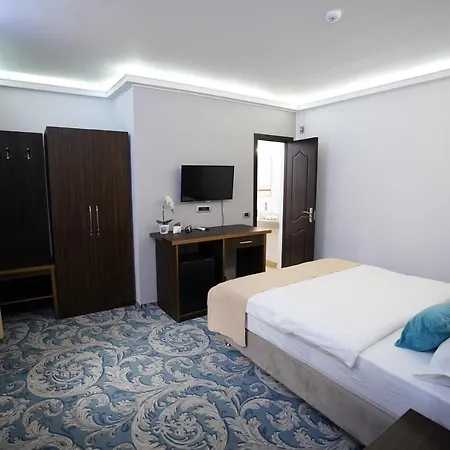 Aquamarine Hotel 3*